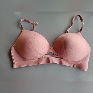 Victoria Secret Wireless Bra Size 38 D Dusty Rose